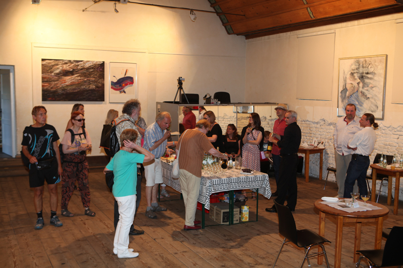 Vernissage im Interim von Sabine Haag, Stadtteilwoche Laim