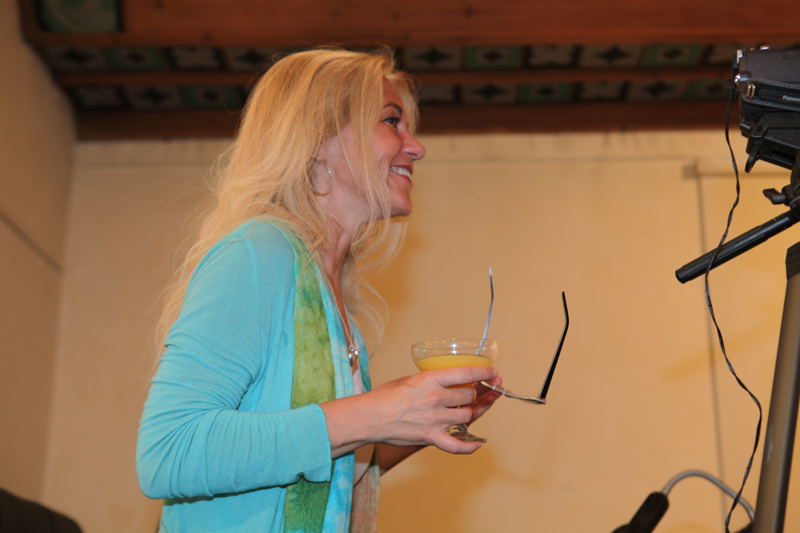 Vernissage im Interim von Sabine Haag, Stadtteilwoche Laim