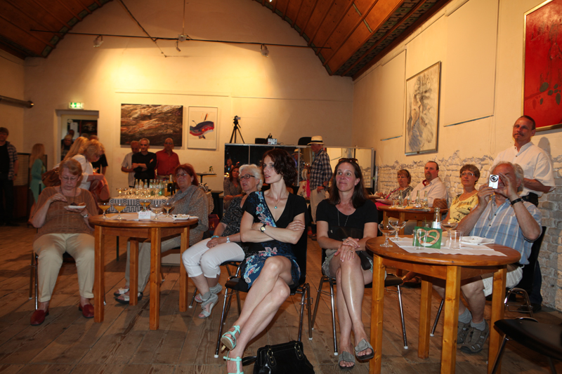 Vernissage im Interim von Sabine Haag, Stadtteilwoche Laim